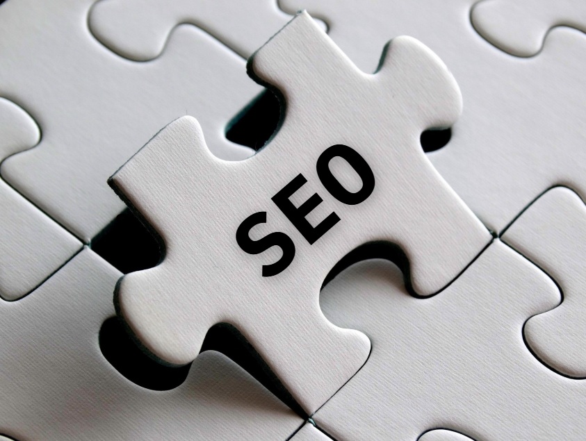 Piece de puzzle SEO pour tout bien mettre en place pour un Audit technique SEO. Vladan Jankovic Consultant SEO Noisy le grand